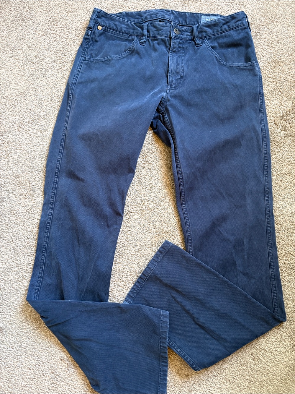 Bonobos Dark Navy Casual corduroy jeans Size 30/32.